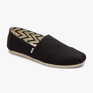 TOMS Women's Alpargata Flat, Black, Size 10